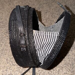 Poppy + Sage Camilla Black Rattan Crossbody Bag Purse - Never Used